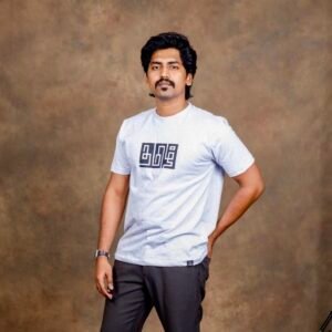 Close-up of தமிழ் typography print on t-shirt